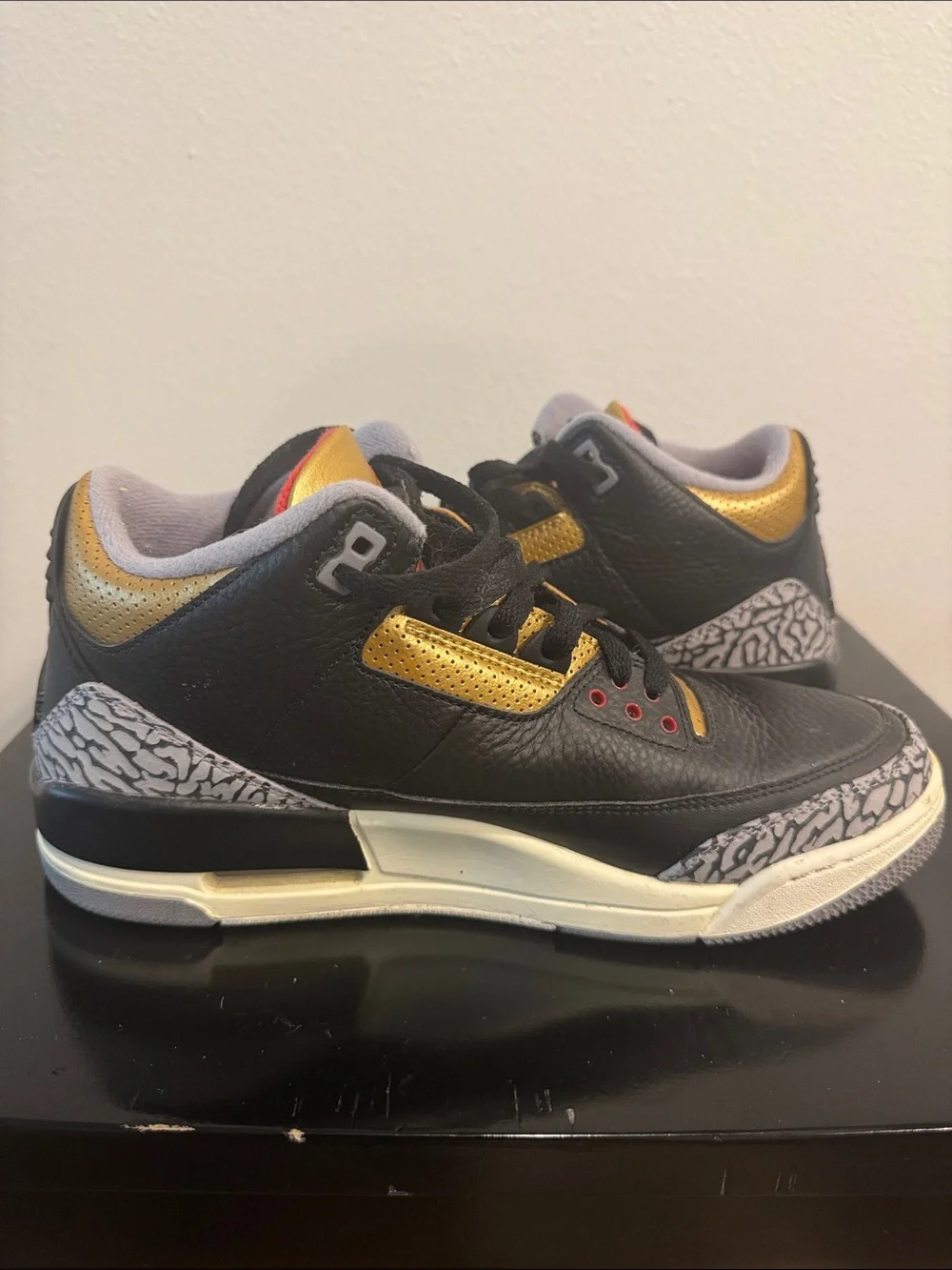 Air Jordan 3 Black Cement Gold sz 10.5M/9M